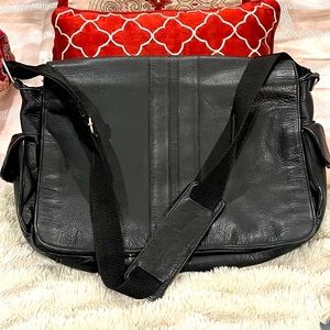 Wilson’s Leather work or school attaché